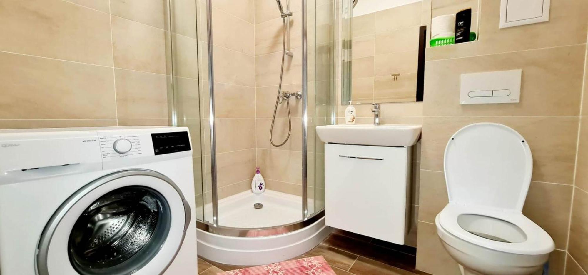 Karina New Flat Near Palas Mall Yaş Dış mekan fotoğraf